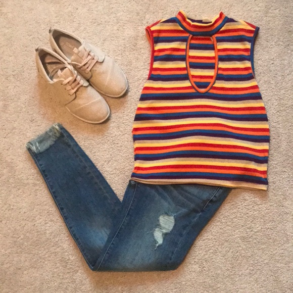gaze Tops - Ladies Sleeveless Sweater Crop Top